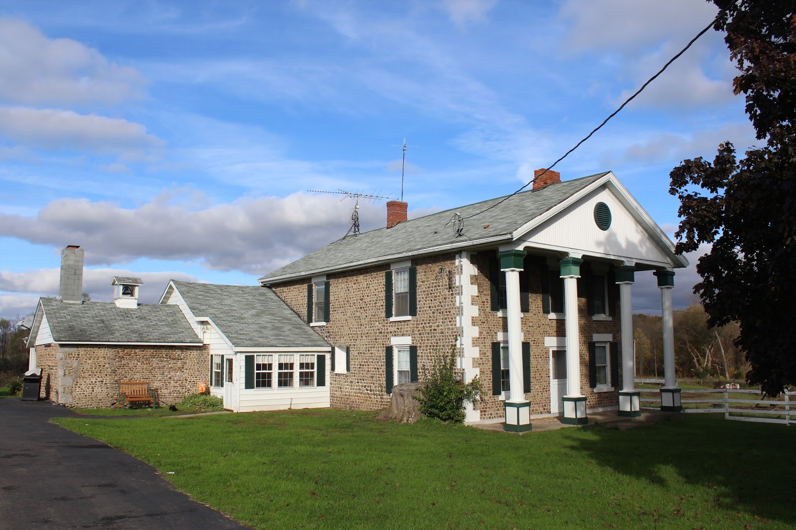 533 Dublin Road, Junius